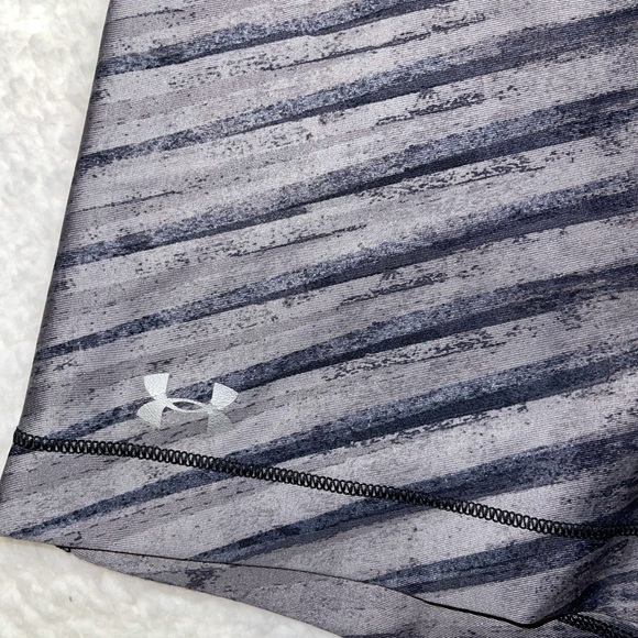 Under Armour compression shorts - Picture 2 of 2